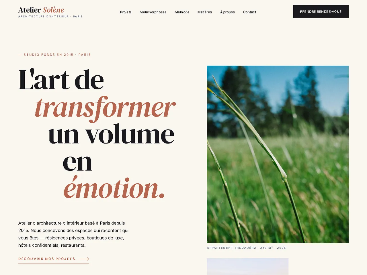 Maquette d'un site d'architecte d'intérieur — démonstration Webconnecte (Atelier Solène, galerie de projets, démarche)